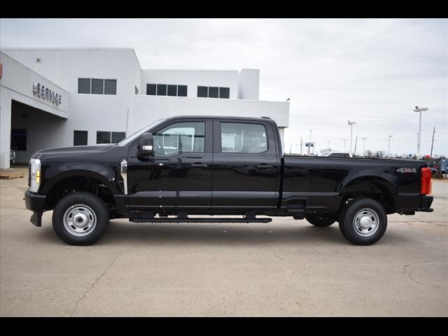 new 2025 Ford F-250 car, priced at $54,540