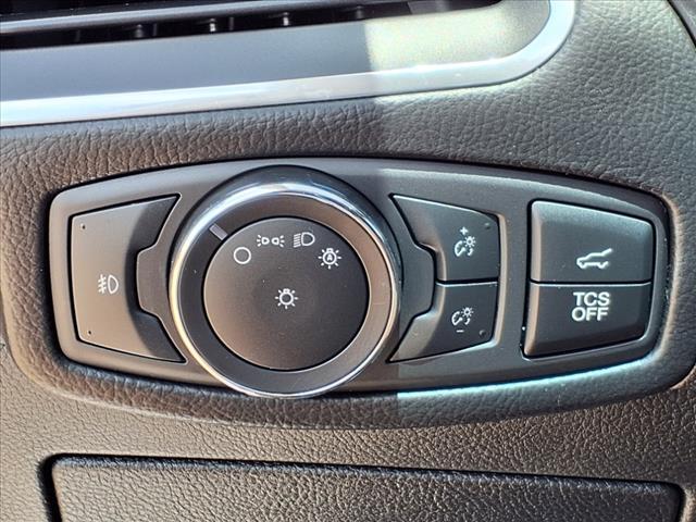 used 2022 Ford Edge car, priced at $25,988