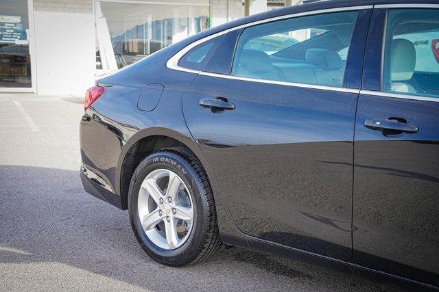 used 2019 Chevrolet Malibu car, priced at $13,995