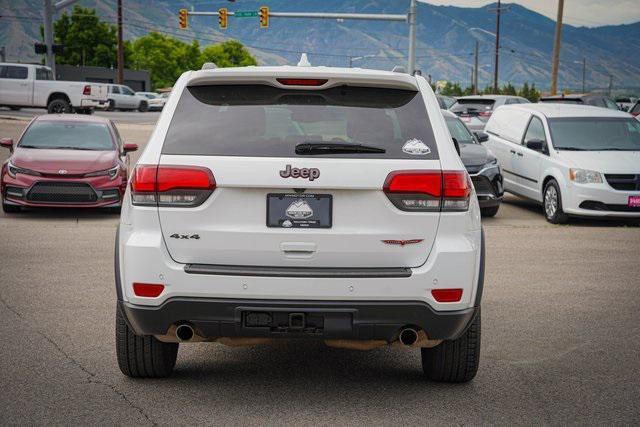 used 2021 Jeep Grand Cherokee car, priced at $27,605