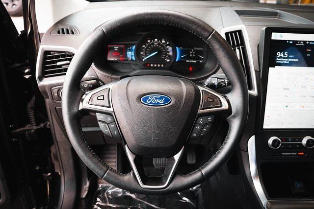 used 2023 Ford Edge car, priced at $30,500