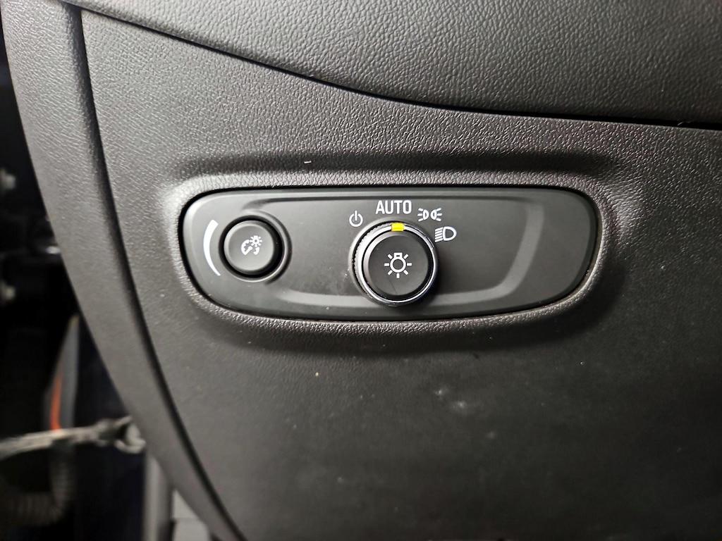 used 2020 Chevrolet Equinox car, priced at $15,998