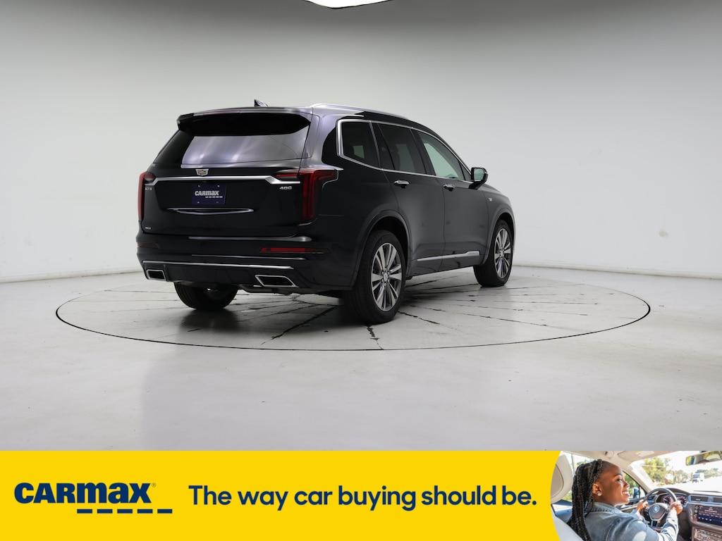 used 2021 Cadillac XT6 car, priced at $32,998