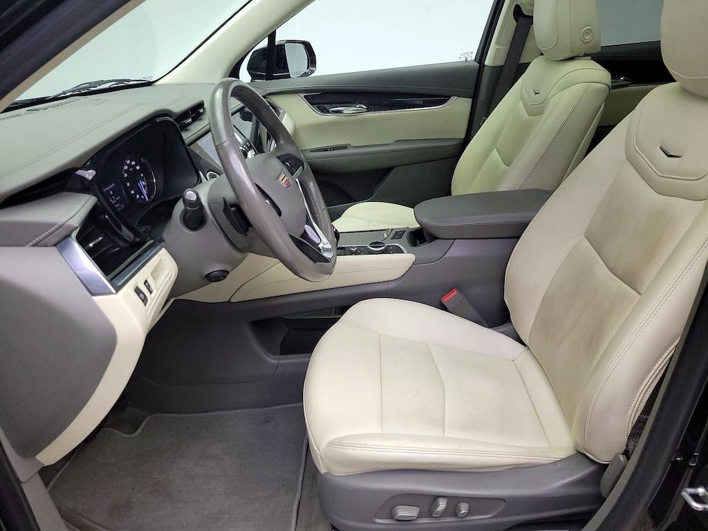 used 2021 Cadillac XT6 car, priced at $32,998