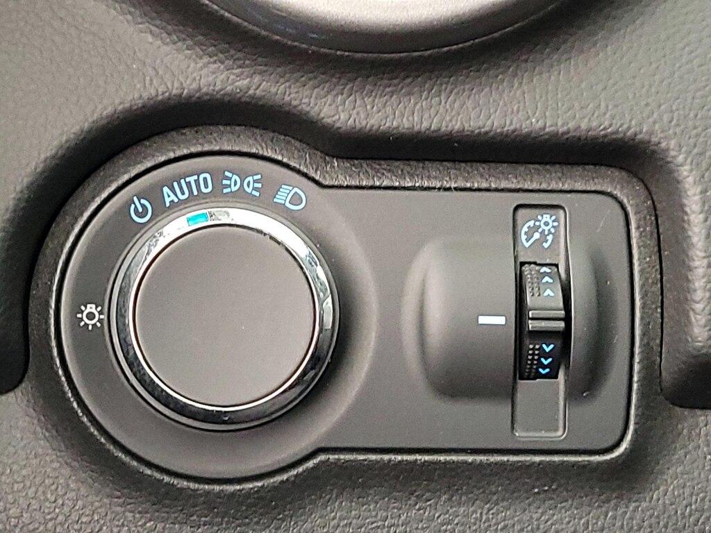 used 2015 Chevrolet Trax car, priced at $13,998