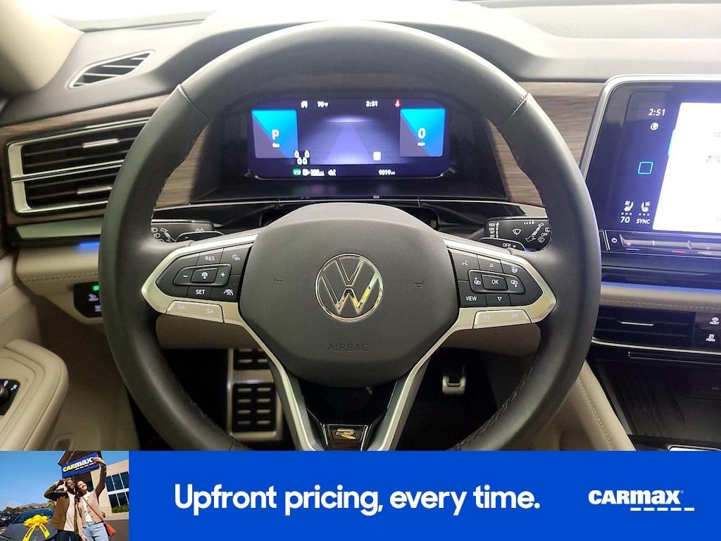 used 2025 Volkswagen Atlas car, priced at $47,998