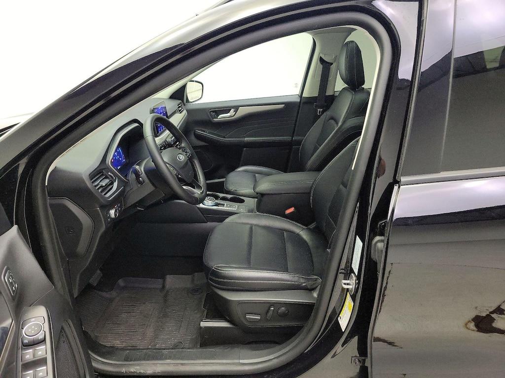 used 2022 Ford Escape car, priced at $27,998