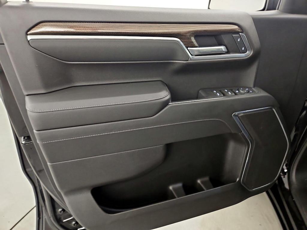 used 2022 Chevrolet Silverado 1500 car, priced at $33,998