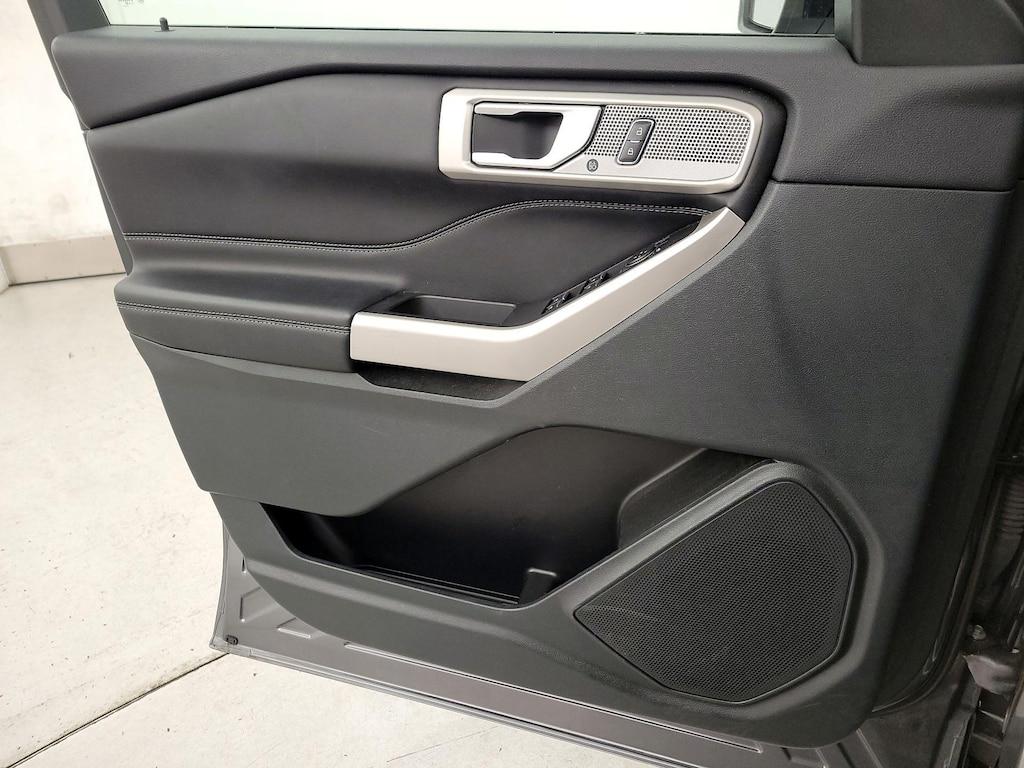 used 2023 Ford Explorer car, priced at $33,998