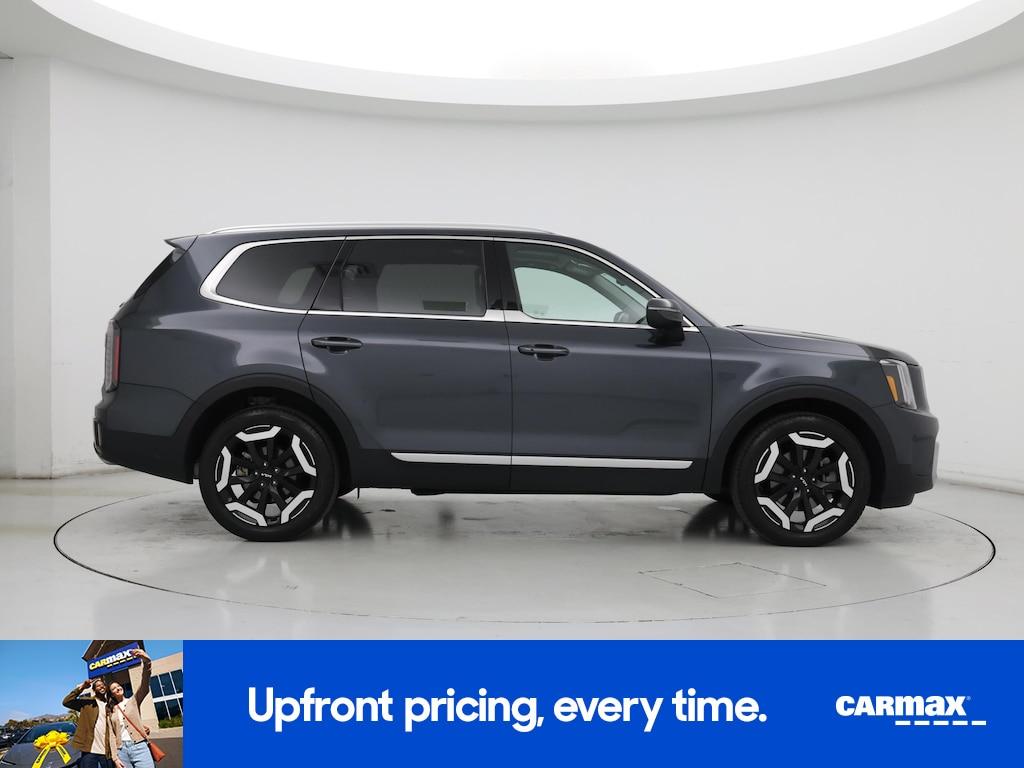used 2024 Kia Telluride car, priced at $39,998