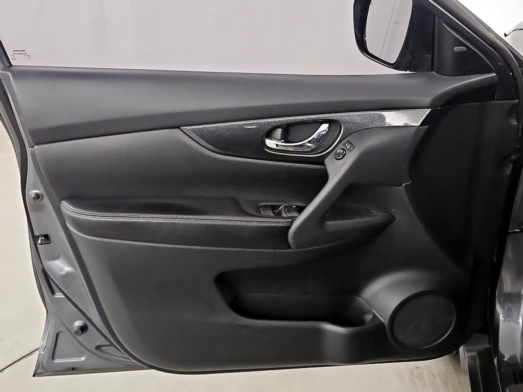 used 2016 Nissan Rogue car, priced at $14,599