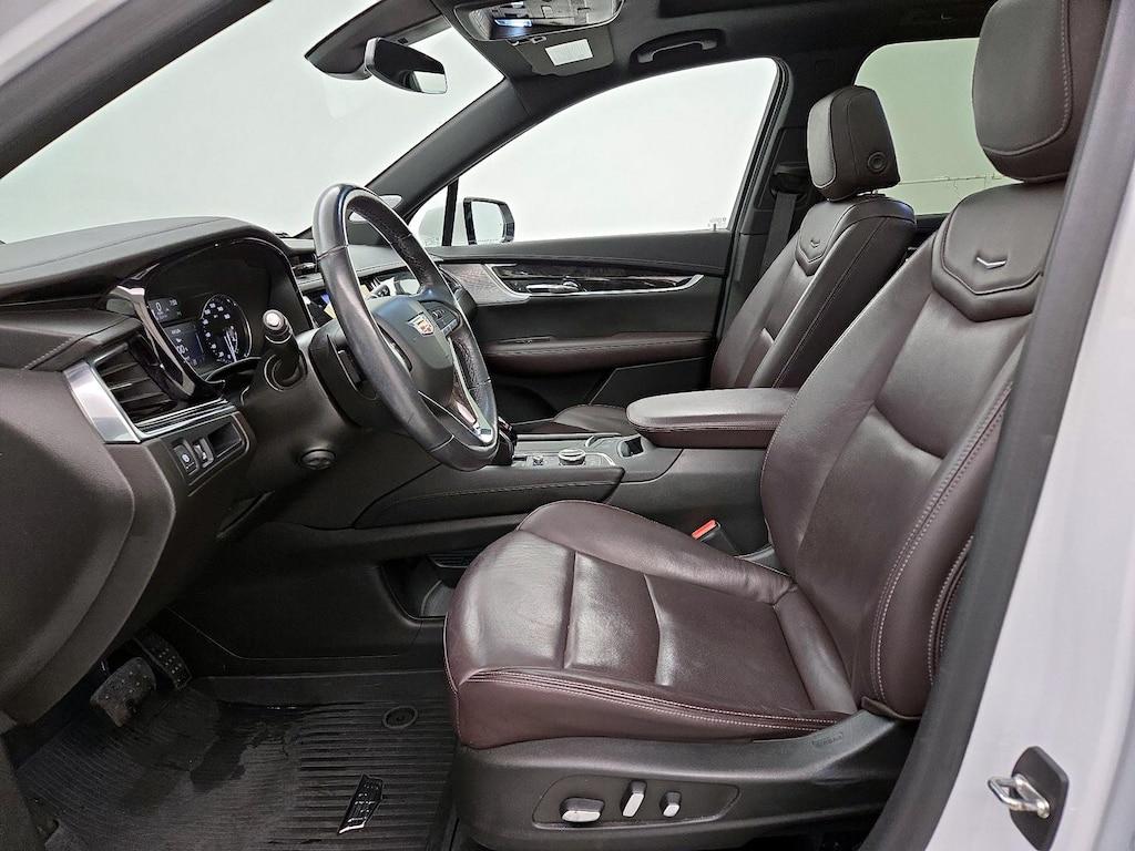 used 2022 Cadillac XT6 car, priced at $34,998