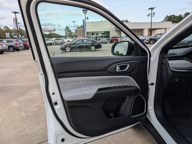 new 2025 Jeep Compass car, priced at $31,495