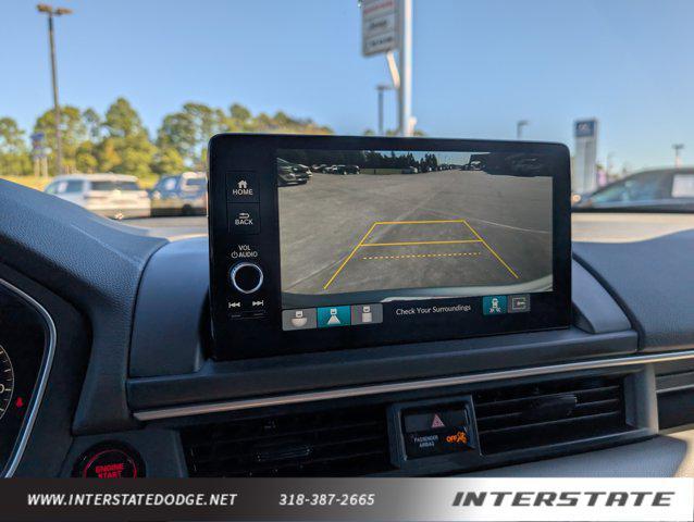 used 2025 Honda Pilot car, priced at $36,990