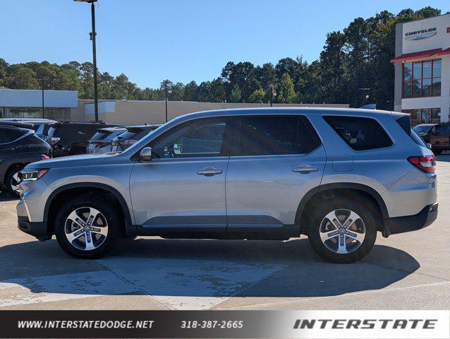 used 2025 Honda Pilot car, priced at $36,990