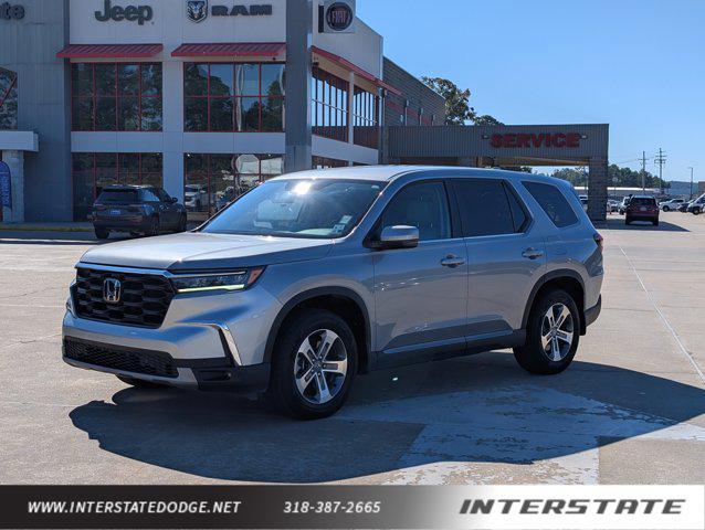 used 2025 Honda Pilot car, priced at $36,990