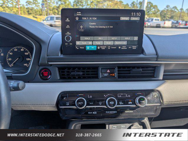 used 2025 Honda Pilot car, priced at $36,990