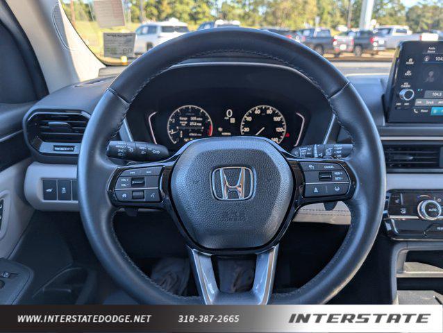 used 2025 Honda Pilot car, priced at $36,990