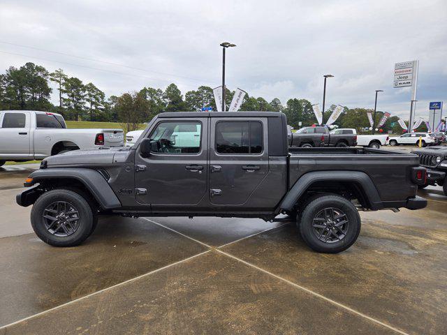 new 2025 Jeep Gladiator car, priced at $46,610