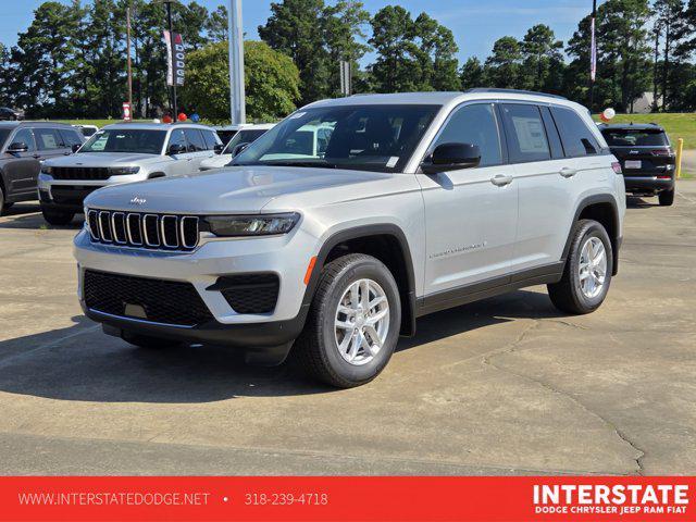 new 2025 Jeep Grand Cherokee car, priced at $44,800