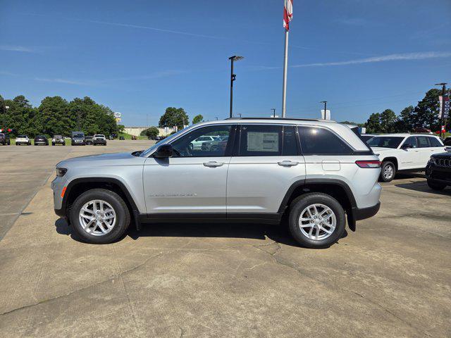 new 2025 Jeep Grand Cherokee car, priced at $44,800