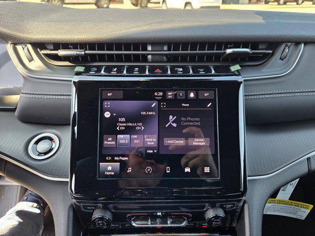 new 2025 Jeep Grand Cherokee car, priced at $44,800