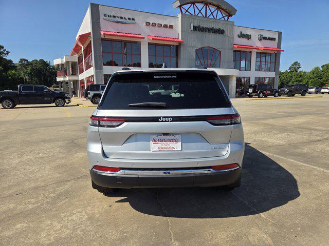 new 2025 Jeep Grand Cherokee car, priced at $44,800
