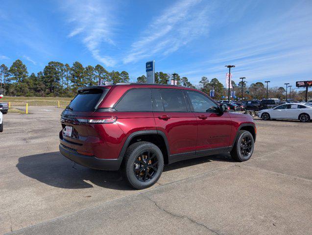 new 2025 Jeep Grand Cherokee car, priced at $48,030