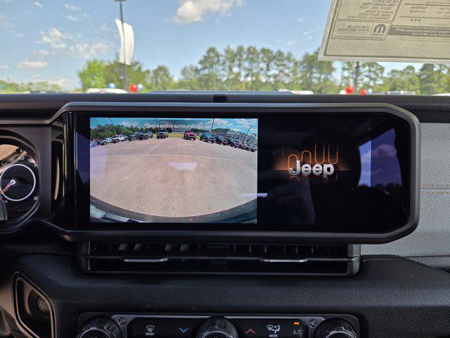 new 2025 Jeep Wrangler car, priced at $40,590