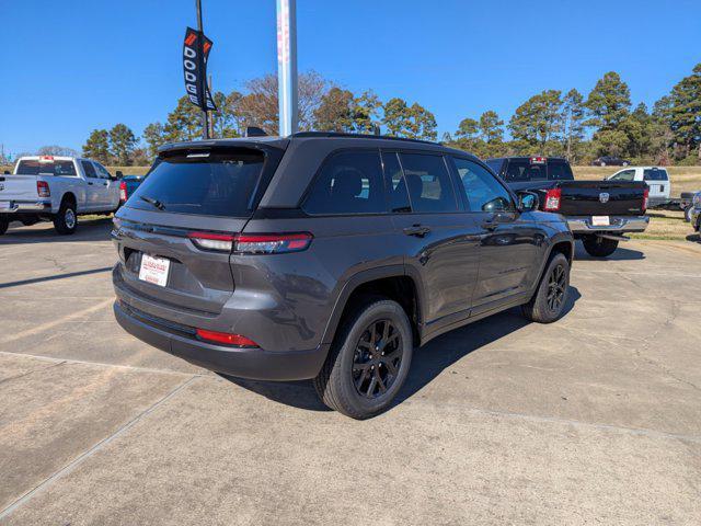 new 2025 Jeep Grand Cherokee car, priced at $48,030