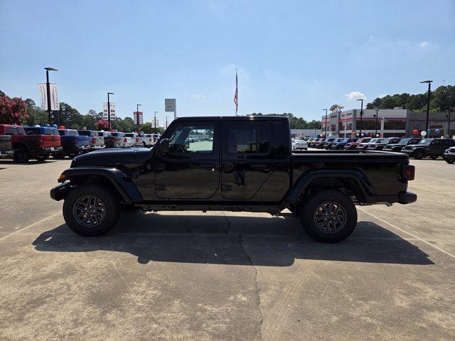 new 2025 Jeep Gladiator car, priced at $52,405