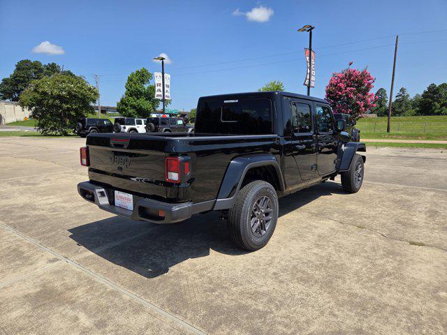 new 2025 Jeep Gladiator car, priced at $52,405