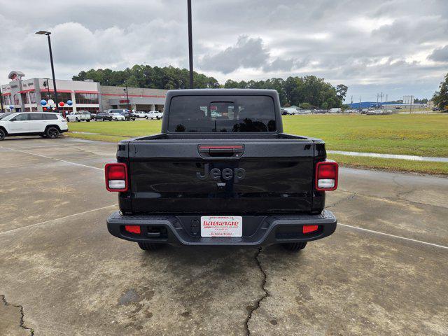 new 2025 Jeep Gladiator car, priced at $46,610