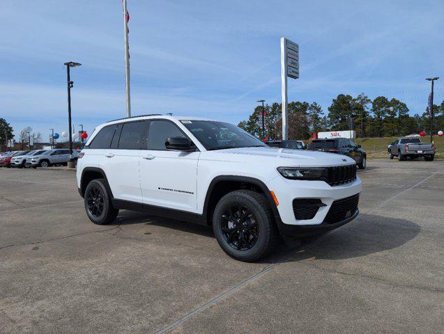 new 2025 Jeep Grand Cherokee car, priced at $47,935