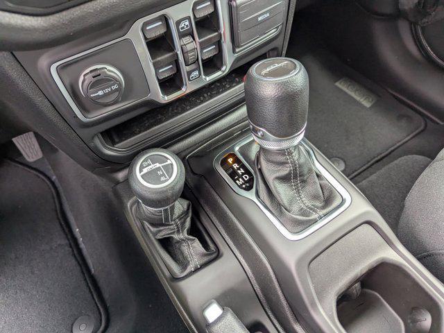 new 2025 Jeep Gladiator car, priced at $47,385