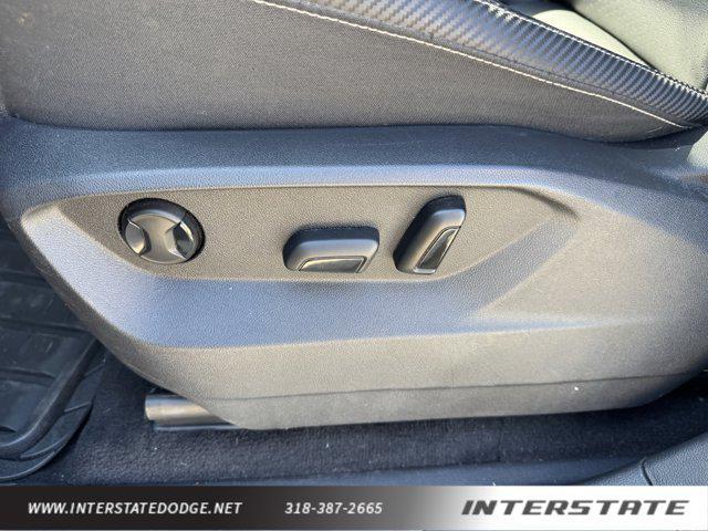 used 2021 Volkswagen Atlas Cross Sport car, priced at $22,990