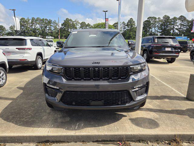 new 2025 Jeep Grand Cherokee car, priced at $57,460