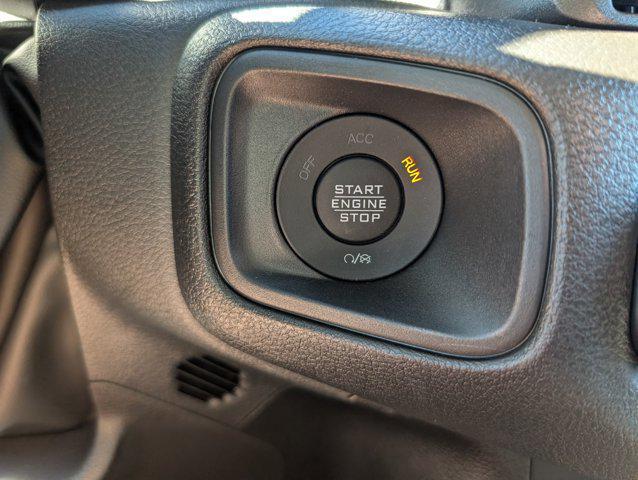 new 2025 Jeep Gladiator car, priced at $48,105