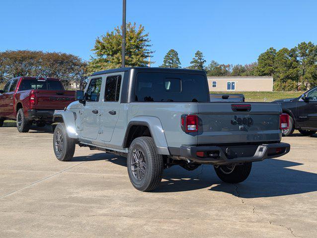new 2025 Jeep Gladiator car, priced at $48,105