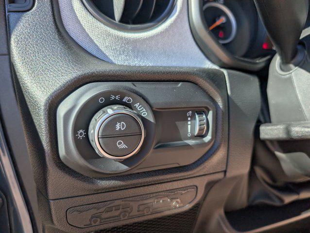 new 2025 Jeep Gladiator car, priced at $48,105