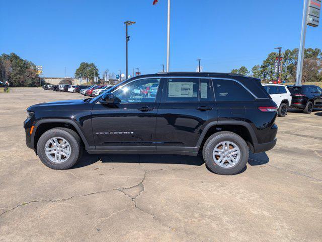 new 2025 Jeep Grand Cherokee car, priced at $43,425