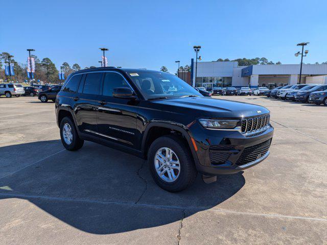 new 2025 Jeep Grand Cherokee car, priced at $43,425