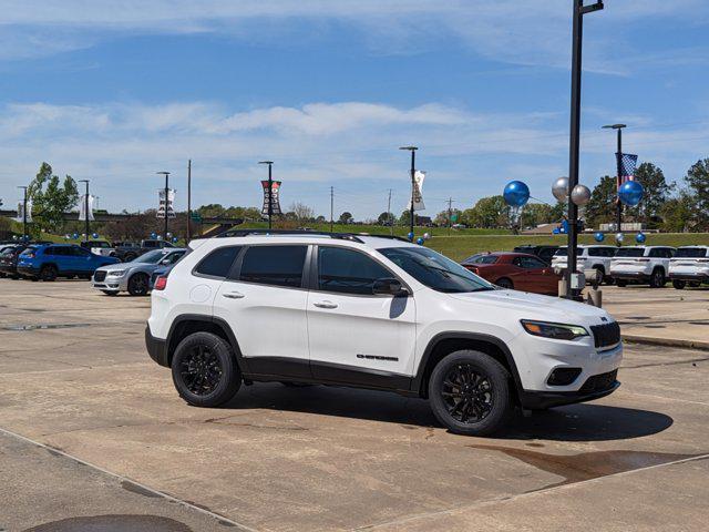 new 2023 Jeep Cherokee car, priced at $43,290