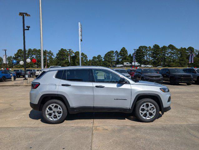 new 2025 Jeep Compass car, priced at $32,090