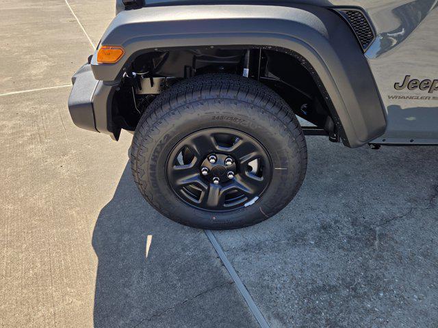 new 2025 Jeep Wrangler car, priced at $43,345