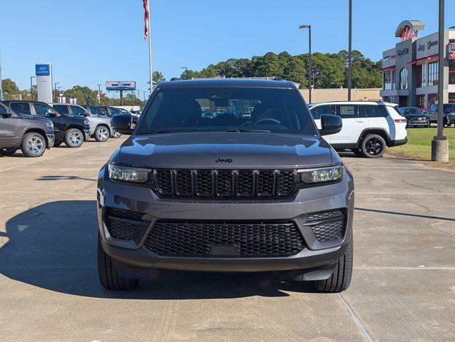 new 2025 Jeep Grand Cherokee car, priced at $39,546