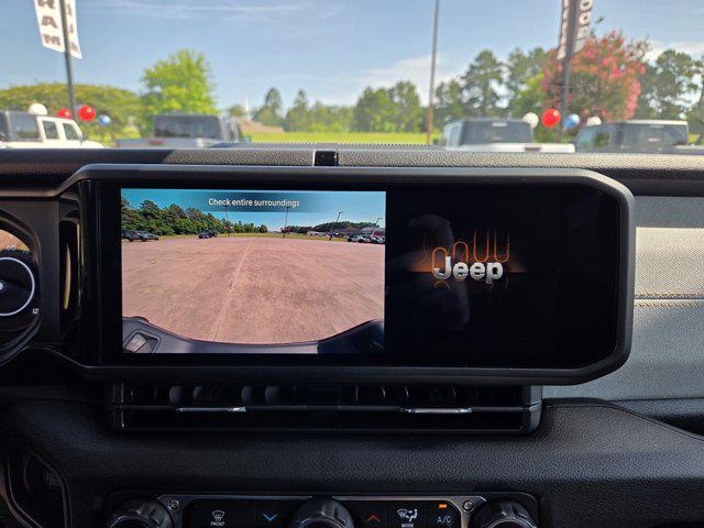 new 2025 Jeep Gladiator car, priced at $50,610