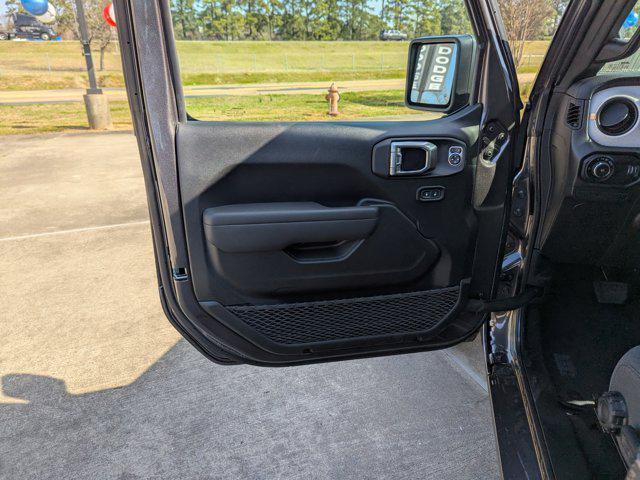 new 2025 Jeep Wrangler car, priced at $53,080
