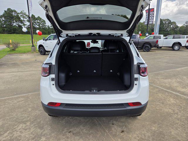 new 2025 Jeep Compass car, priced at $34,165