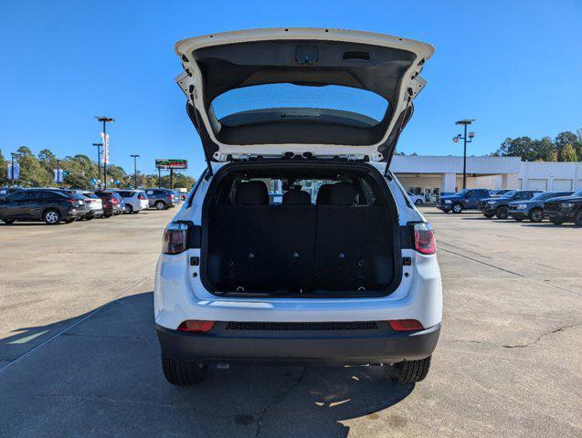 new 2025 Jeep Compass car, priced at $31,495